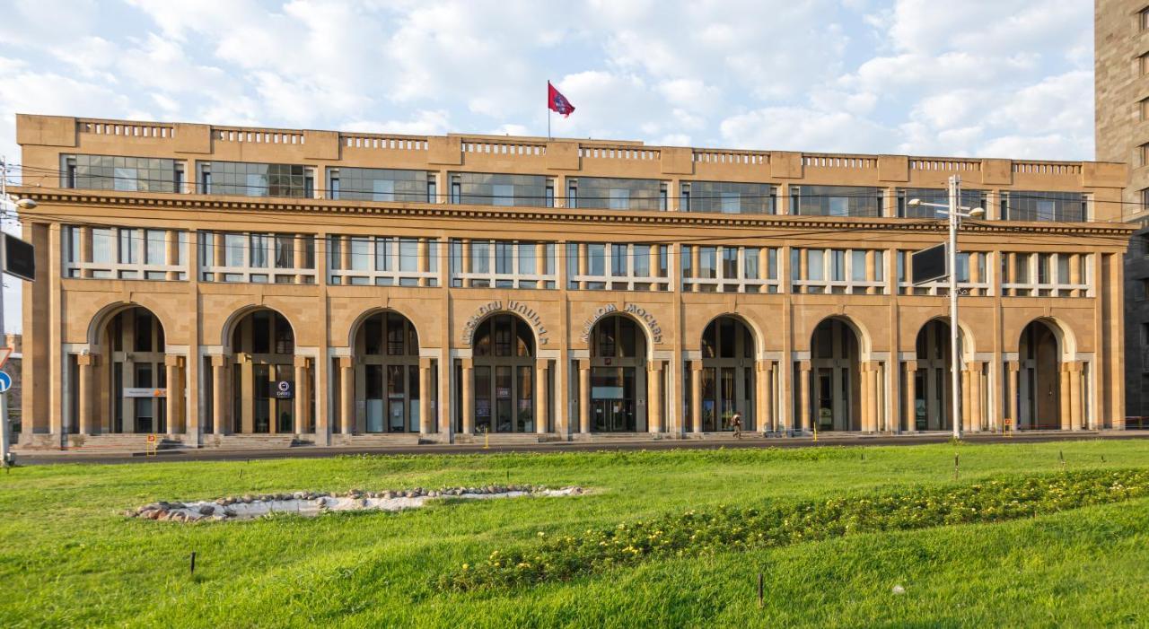 Moscow House Hotel Γιερεβάν Εξωτερικό φωτογραφία