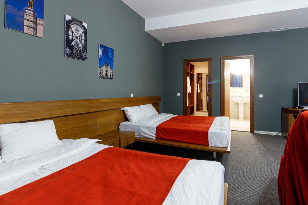 Moscow House Hotel Γιερεβάν Εξωτερικό φωτογραφία