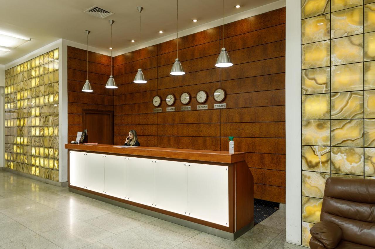 Moscow House Hotel Γιερεβάν Εξωτερικό φωτογραφία